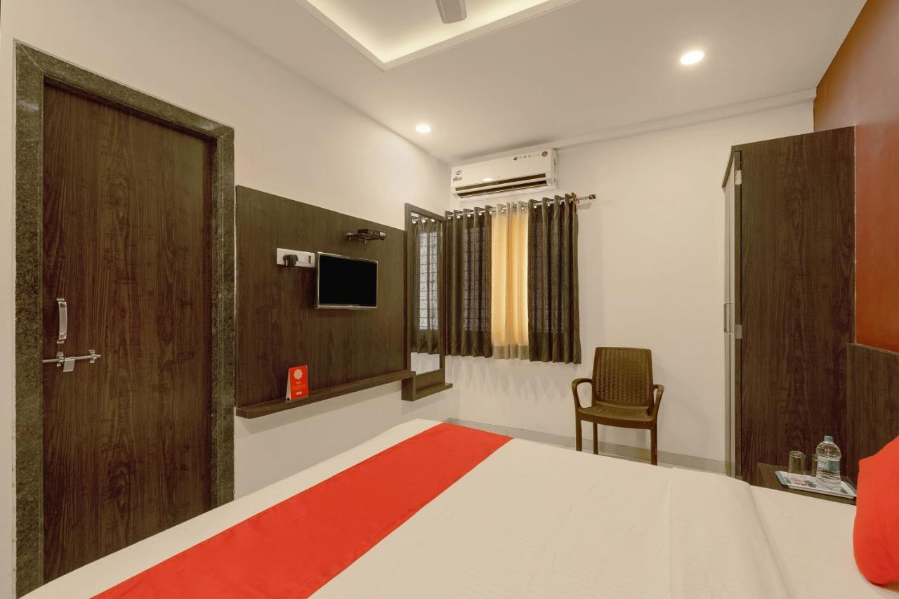 Oyo Flagship 19196 Shree Sai Niladri Residency 舍地 外观 照片